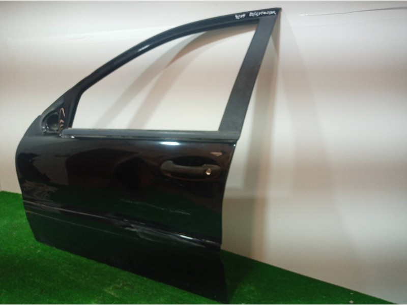 Recambio de puerta delantera izquierda para mercedes-benz clase c (w203) berlina 220 cdi (203.006) referencia OEM IAM   
