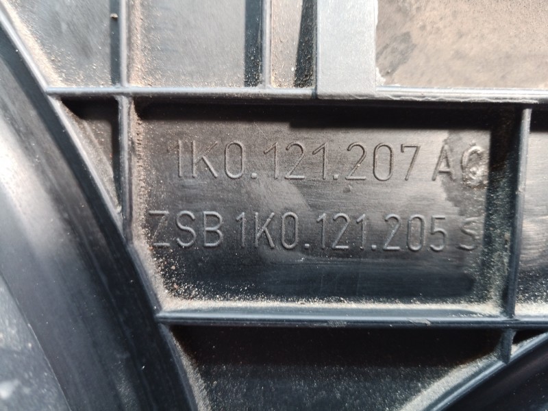 Recambio de electroventilador para seat leon (1p1) emocion referencia OEM IAM 1355D300199 1355D300199 1K0121205