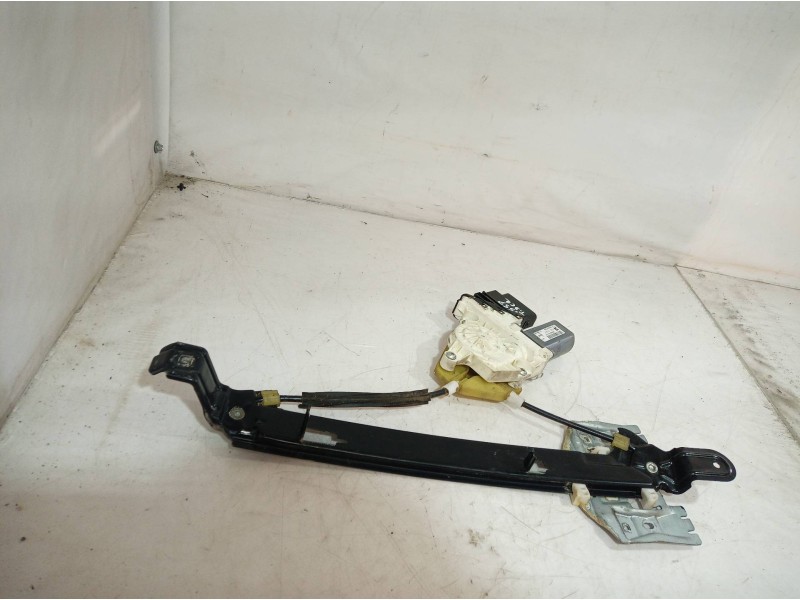 Recambio de elevalunas trasero derecho para seat leon (1p1) emocion referencia OEM IAM 983600 983600 983600