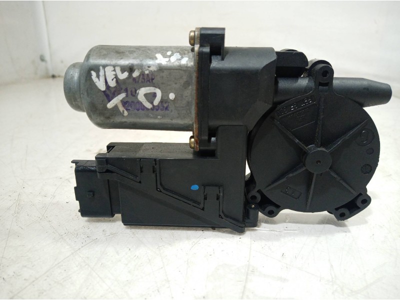 Recambio de motor elevalunas trasero derecho para renault vel satis (bj0) referencia OEM IAM 8200008332 8200008332 8200008332