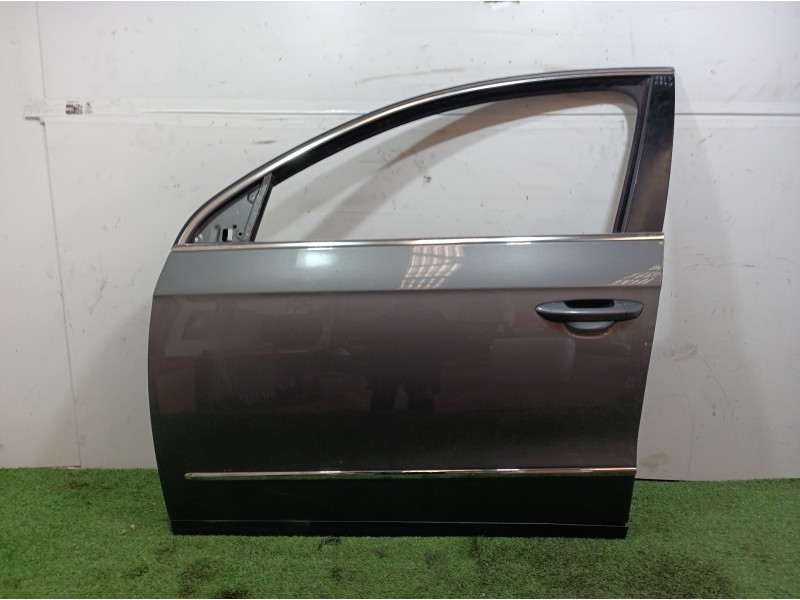 Recambio de puerta delantera izquierda para volkswagen passat berlina (3c2) advance referencia OEM IAM 3C4831311 3C4831311 3C483