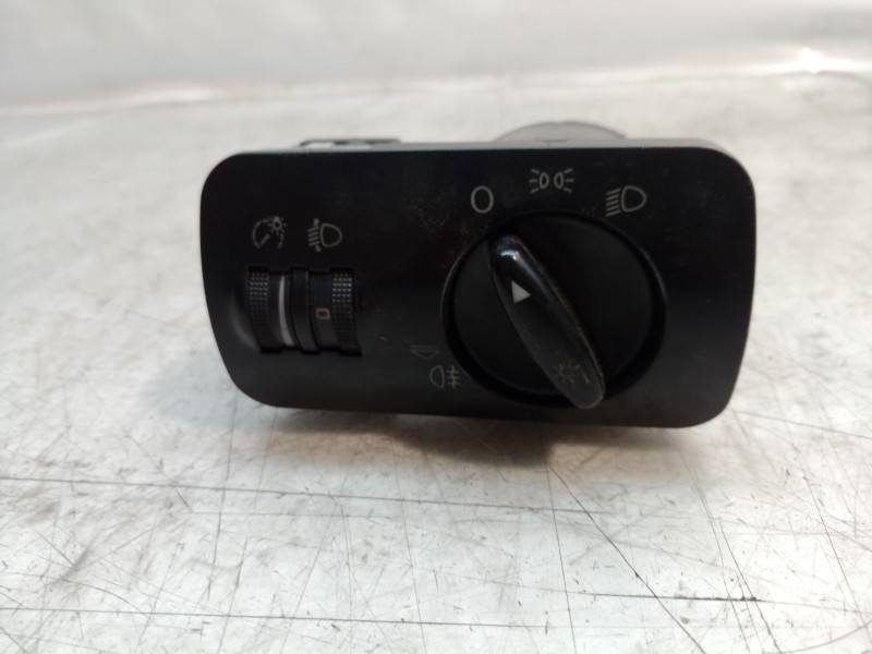 Recambio de mando luces para seat leon (1p1) emocion referencia OEM IAM 1M1941531D 1M1941531D 1M1941531D