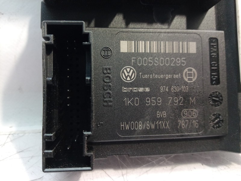 Recambio de motor elevalunas delantero derecho para seat leon (1p1) emocion referencia OEM IAM 1K0959792M 1K0959792 1P0837402