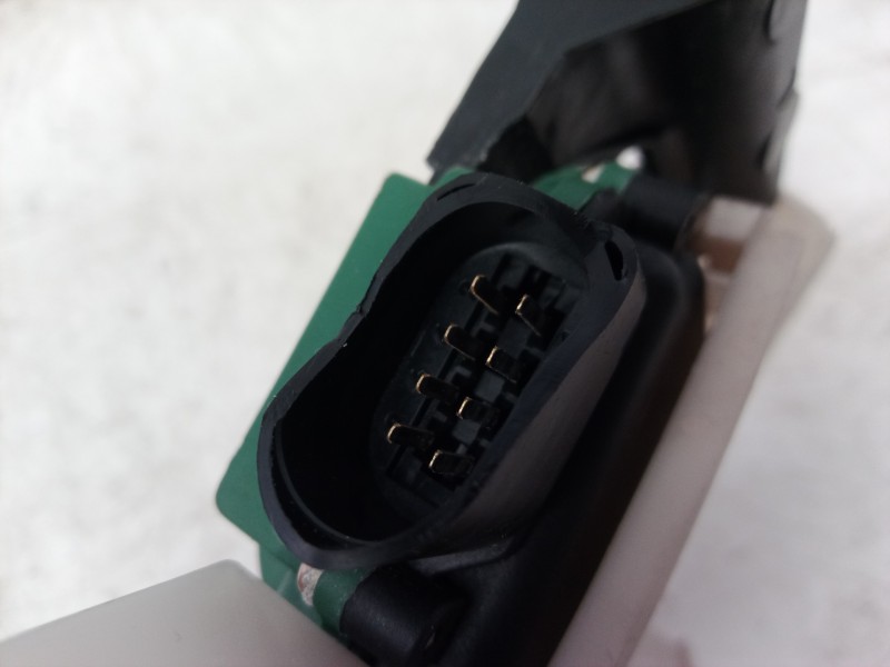 Recambio de cerradura puerta delantera izquierda para skoda superb (3u4) elegance referencia OEM IAM   