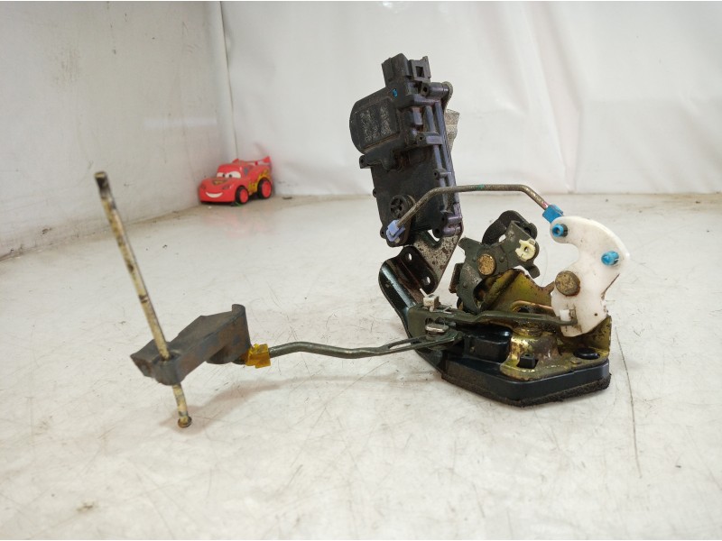 Recambio de cerradura puerta delantera izquierda para hyundai accent (lc) 1.3 cat referencia OEM IAM   