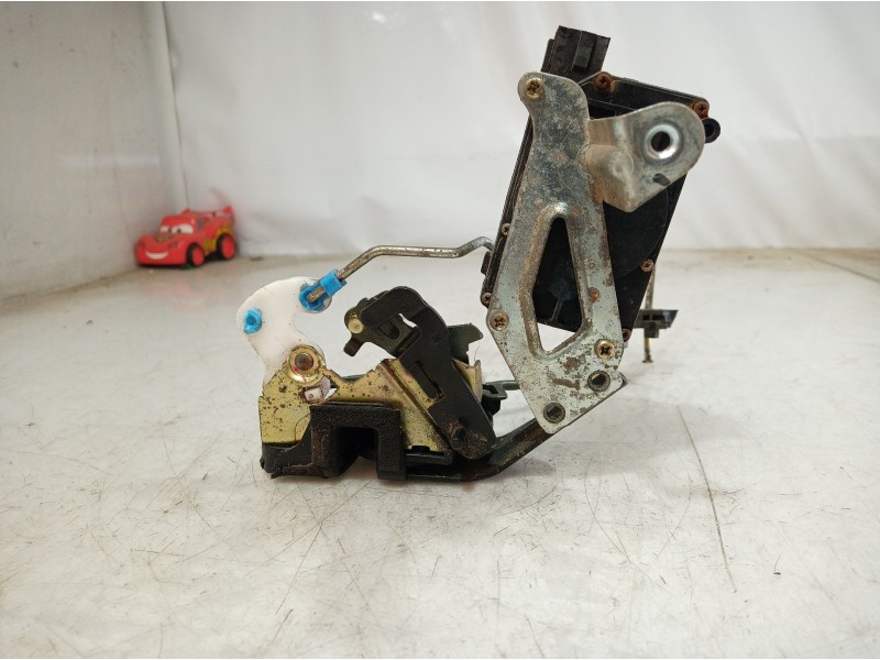 Recambio de cerradura puerta delantera izquierda para hyundai accent (lc) 1.3 cat referencia OEM IAM   