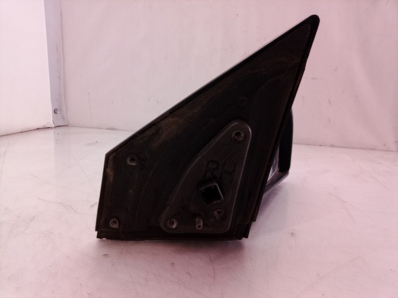 Recambio de retrovisor derecho para kia carens referencia OEM IAM   