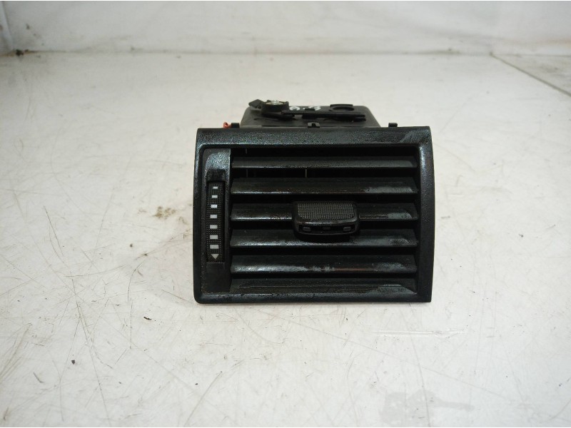 Recambio de rejilla aireadora para audi a8 (4e2) referencia OEM IAM 4E0820951 4E0820951 4E0820951