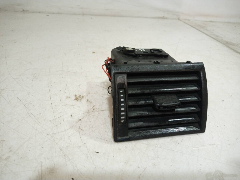 Recambio de rejilla aireadora para audi a8 (4e2) referencia OEM IAM 4E0820951 4E0820951 4E0820951