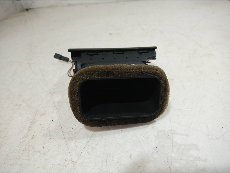 Recambio de rejilla aireadora para audi a8 (4e2) referencia OEM IAM 4E0820901 4E0820901 4E0820901