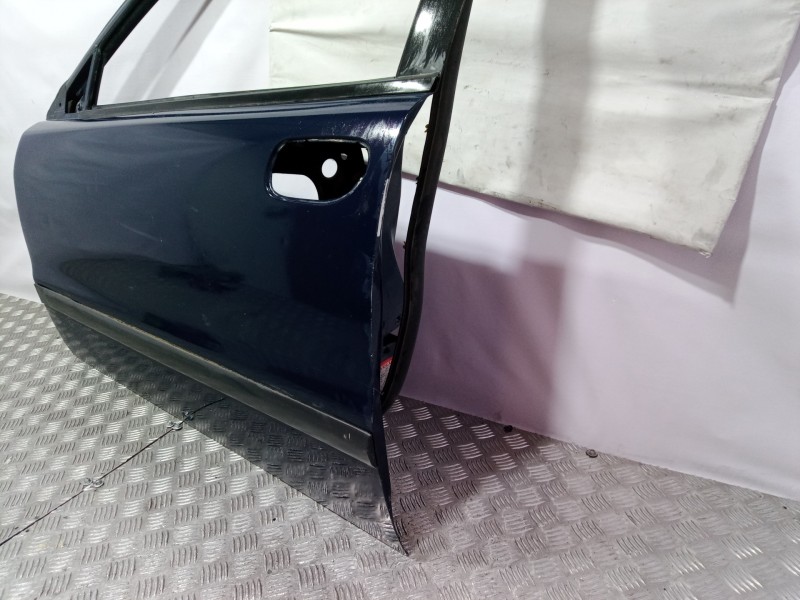 Recambio de puerta delantera izquierda para volvo s40 berlina referencia OEM IAM   