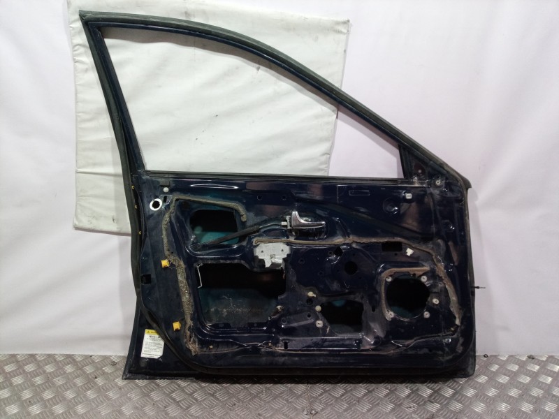 Recambio de puerta delantera izquierda para volvo s40 berlina referencia OEM IAM   