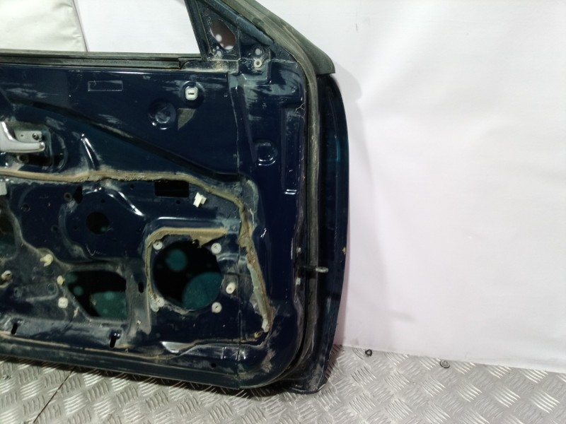 Recambio de puerta delantera izquierda para volvo s40 berlina referencia OEM IAM   