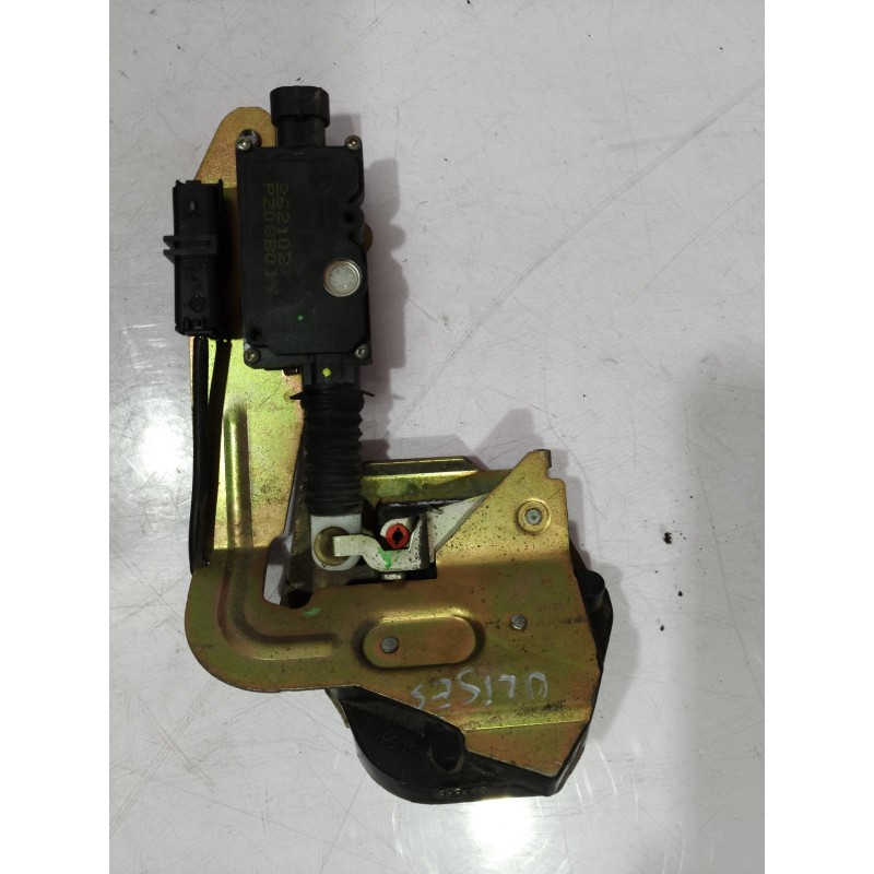 Recambio de cerradura puerta lateral derecha para fiat ulysse (121) referencia OEM IAM PZ08B01 PZ08B01Y PZ08B01Y