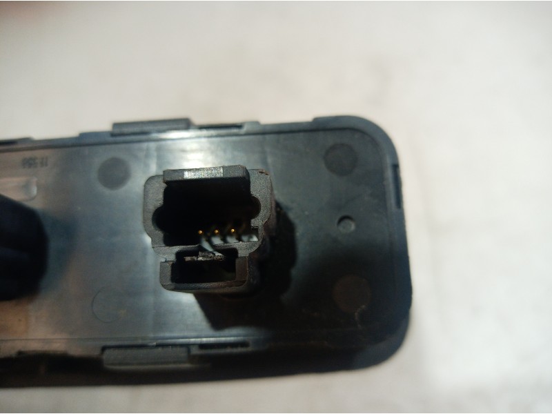 Recambio de mando elevalunas delantero izquierdo para peugeot 807 referencia OEM IAM 14893730XT 14893730XT 14893730XT Recambio de mando elevalunas delantero izquierdo para peugeot 807 referencia OEM IAM 14893730XT 14893730XT 14893730XT