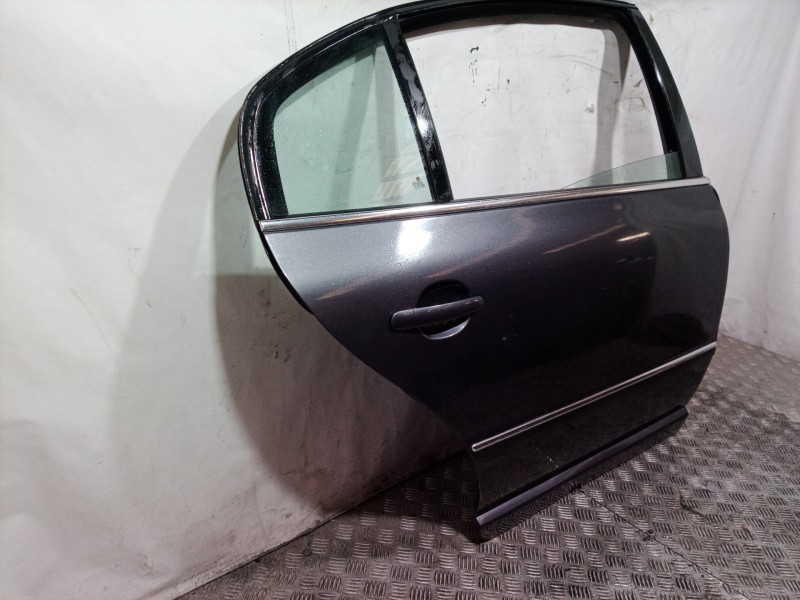 Recambio de puerta trasera derecha para skoda superb (3u4) elegance referencia OEM IAM   