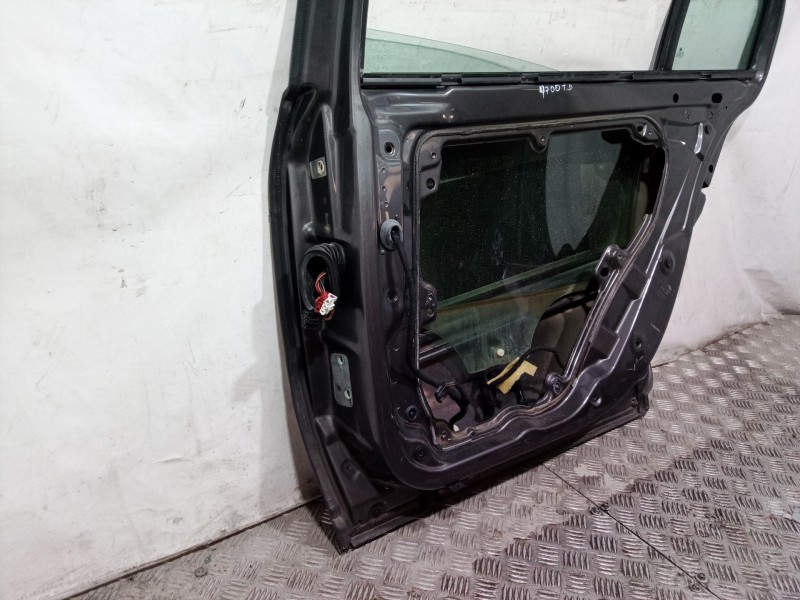 Recambio de puerta trasera derecha para skoda superb (3u4) elegance referencia OEM IAM   