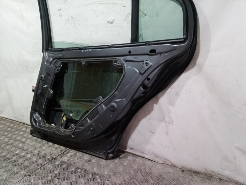 Recambio de puerta trasera derecha para skoda superb (3u4) elegance referencia OEM IAM   