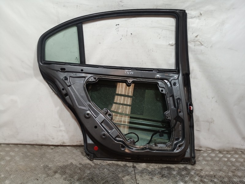 Recambio de puerta trasera izquierda para skoda superb (3u4) elegance referencia OEM IAM   