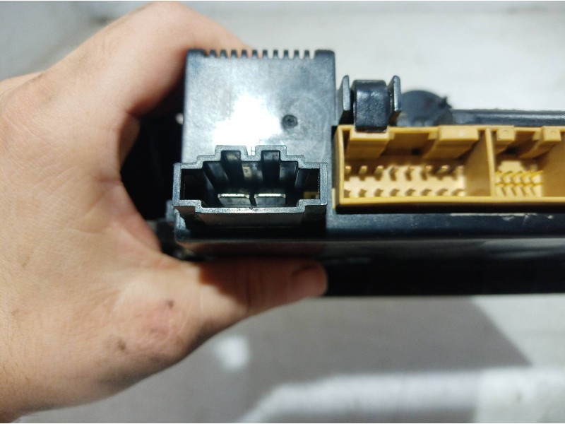 Recambio de mando climatizador para audi a3 (8l) 1.9 tdi ambiente referencia OEM IAM 8L0820043H 8L0820043H 8L0820043