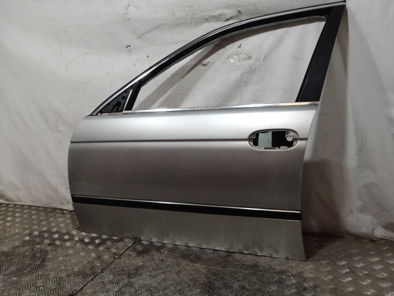 Recambio de puerta delantera izquierda para bmw serie 5 berlina (e39) 530d referencia OEM IAM   