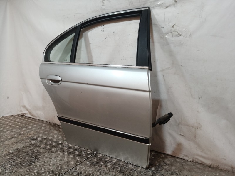 Recambio de puerta trasera derecha para bmw serie 5 berlina (e39) 530d referencia OEM IAM   