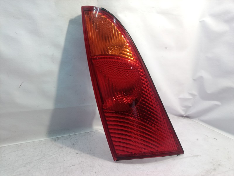 Recambio de piloto trasero izquierdo para ford focus berlina (cak) ambiente referencia OEM IAM 1150022  