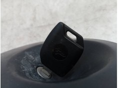 Recambio de tapa exterior combustible para renault kangoo (f/kc0) referencia OEM IAM 7700315330 7700315330 7700315330 2