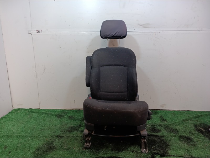 Recambio de asiento delantero izquierdo para hyundai trajet (fo) 2.0 gls referencia OEM IAM   