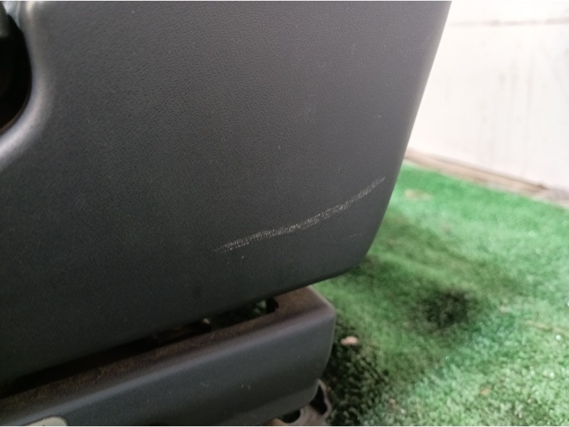 Recambio de asiento delantero izquierdo para hyundai trajet (fo) 2.0 gls referencia OEM IAM   