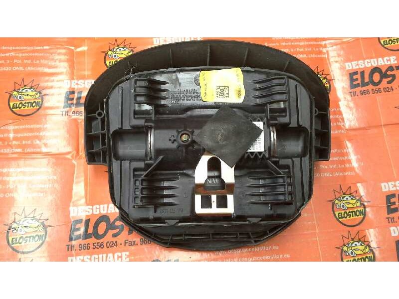 Recambio de airbag volante para renault megane ii familiar dynamique referencia OEM IAM 8200301513 8200301513 8200301513