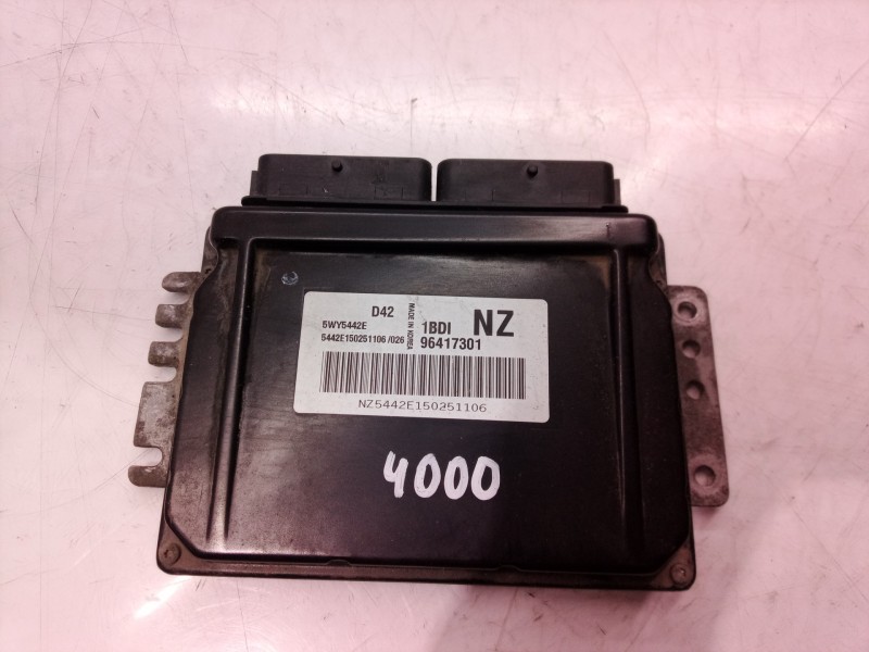 Recambio de centralita motor uce para chevrolet matiz 1.0 cat referencia OEM IAM 96417301 96417301 5WY5442