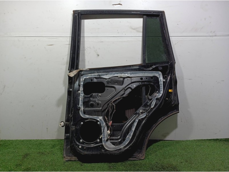 Recambio de puerta trasera derecha para ssangyong kyron 200 xdi 2wd referencia OEM IAM 5PUERTAS 5 PUERTAS 5 PUERTAS