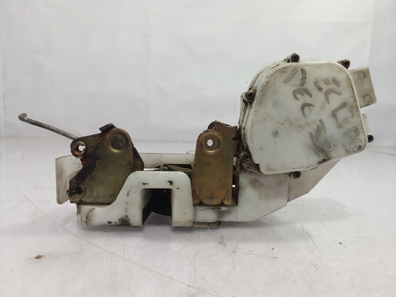 Recambio de cerradura puerta delantera izquierda para mitsubishi eclipse (d20) referencia OEM IAM   