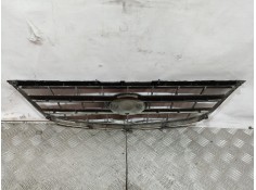 Recambio de rejilla delantera para kia carens 2.0 turbodiesel cat referencia OEM IAM    2