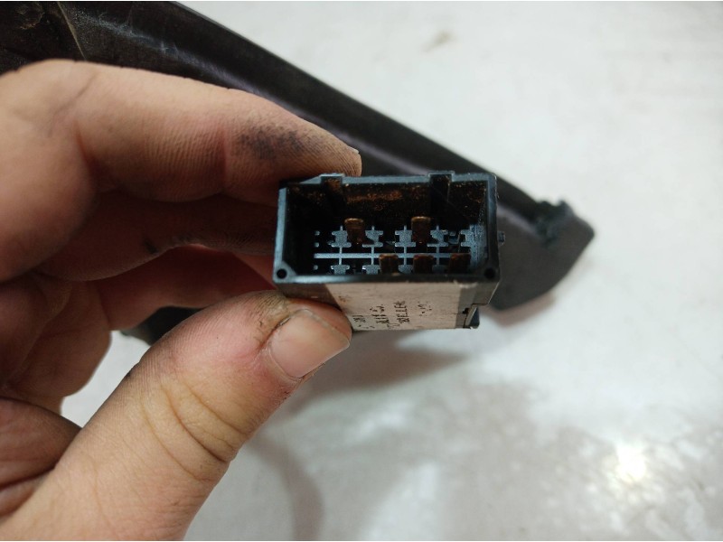 Recambio de retrovisor izquierdo para audi a3 (8l) 1.9 tdi ambiente referencia OEM IAM RS0328395 RS0328395 RS0328395