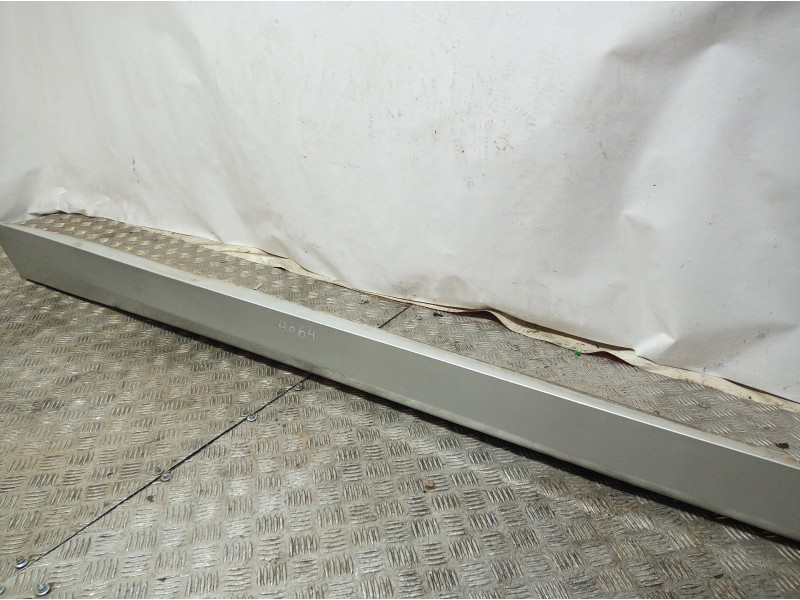 Recambio de faldon lateral para bmw serie 3 touring (e91) 318d referencia OEM IAM   