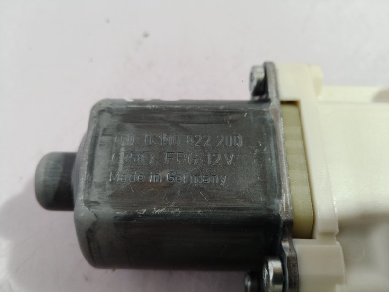 Recambio de motor elevalunas trasero derecho para peugeot 407 st confort referencia OEM IAM 0130822200 0130822200 0130822200