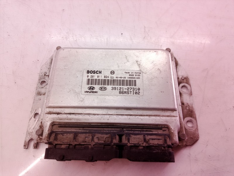 Recambio de centralita motor uce para kia carens referencia OEM IAM 0281011024 0281011024 3912127310