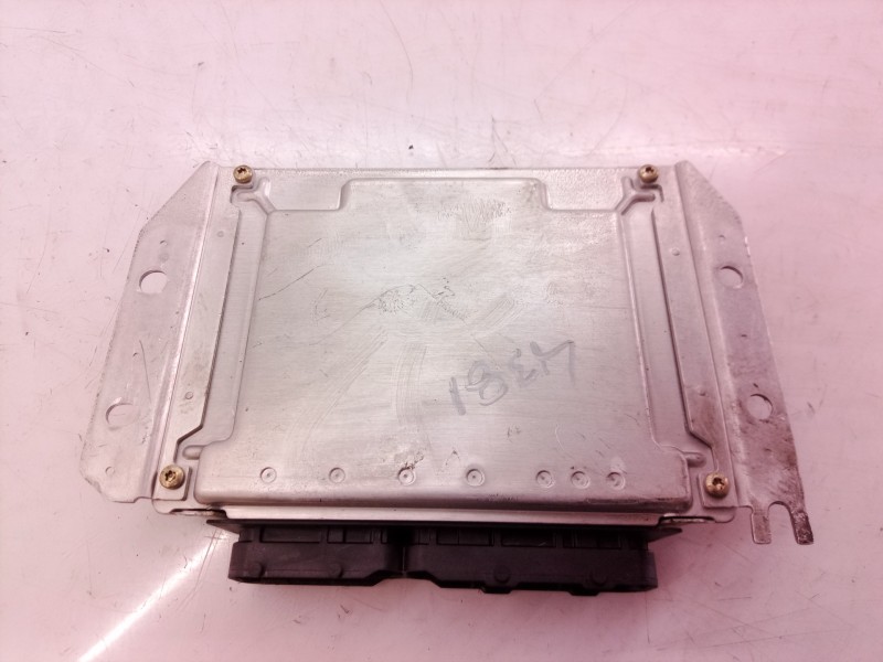 Recambio de centralita motor uce para kia carens referencia OEM IAM 0281011024 0281011024 3912127310