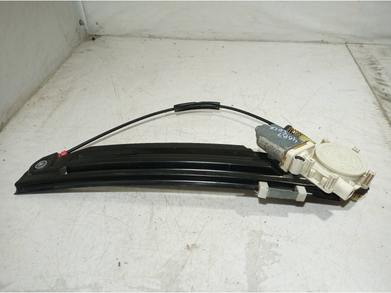 Recambio de elevalunas trasero derecho para bmw serie 5 berlina (e39) 530d referencia OEM IAM E007006001A E007006001A E007006001