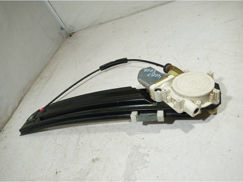 Recambio de elevalunas trasero derecho para bmw serie 5 berlina (e39) 530d referencia OEM IAM E007006001A E007006001A E007006001