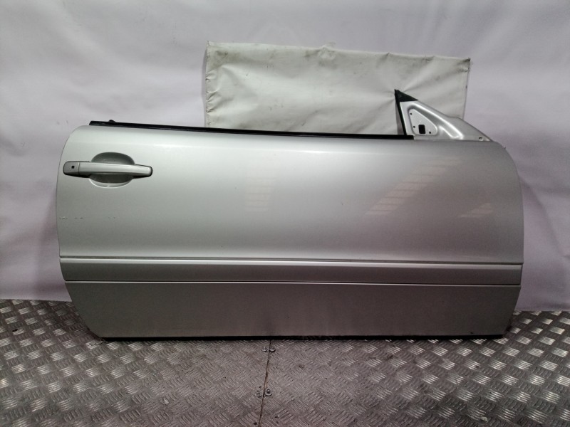 Recambio de puerta delantera derecha para mercedes-benz clase clk (w209) coupe 320 cdi (209.320) referencia OEM IAM   