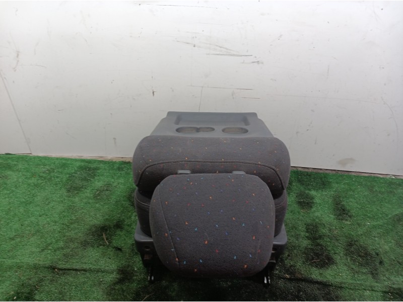 Recambio de asiento para hyundai trajet (fo) 2.0 gls referencia OEM IAM   