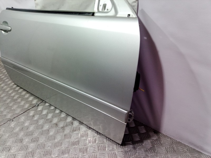 Recambio de puerta delantera derecha para mercedes-benz clase clk (w209) coupe 320 cdi (209.320) referencia OEM IAM   