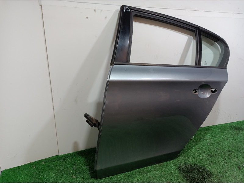 Recambio de puerta trasera izquierda para bmw serie 1 berlina (e81/e87) 118d referencia OEM IAM   