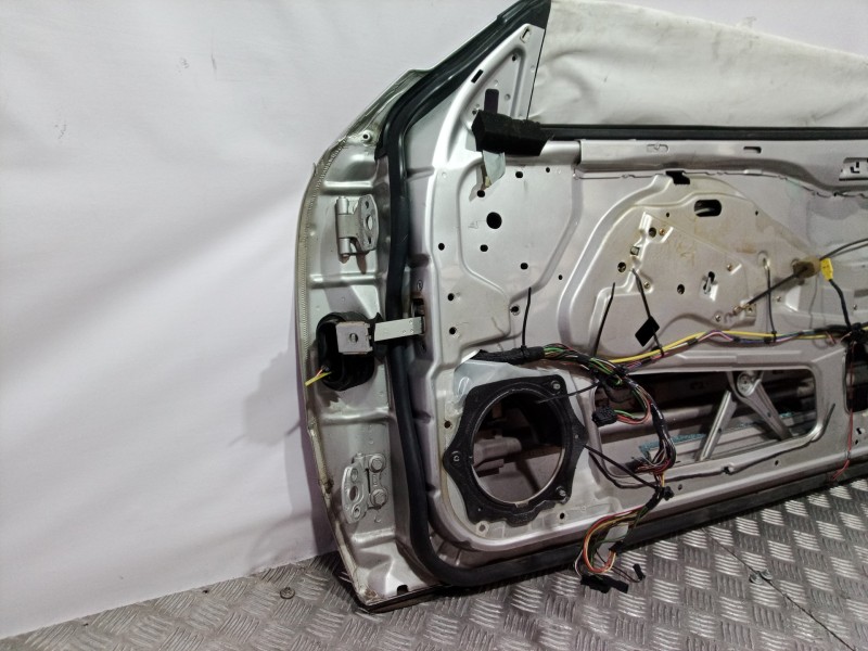 Recambio de puerta delantera derecha para mercedes-benz clase clk (w209) coupe 320 cdi (209.320) referencia OEM IAM   