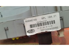 Recambio de caja reles / fusibles para fiat croma (194) 1.9 8v multijet strip referencia OEM IAM 46846746 501202300060 46846746