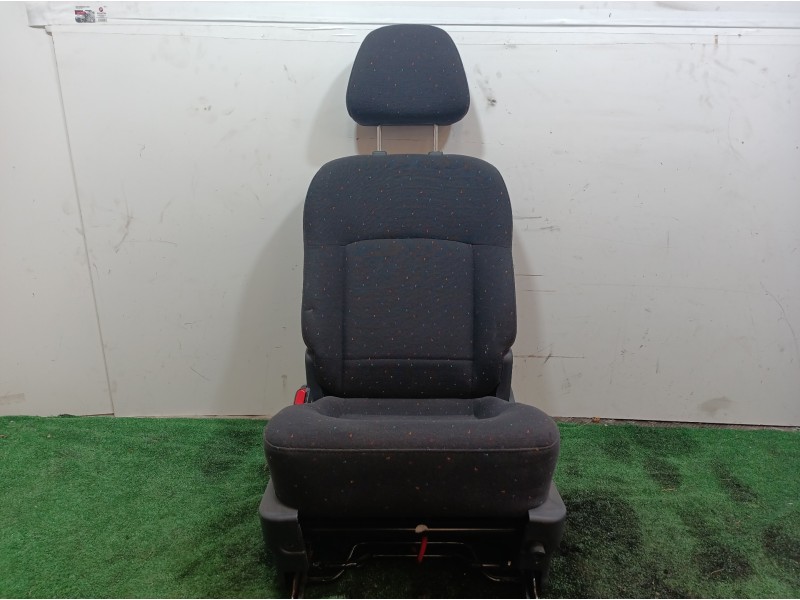 Recambio de asientos trasero izquierdo para hyundai trajet (fo) 2.0 gls referencia OEM IAM   