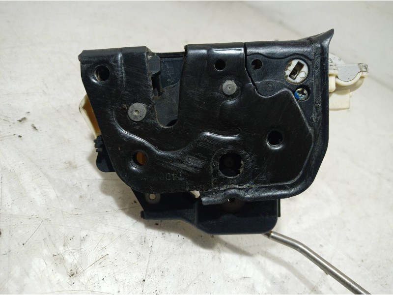 Recambio de cerradura puerta delantera derecha para audi a8 (4e2) referencia OEM IAM   